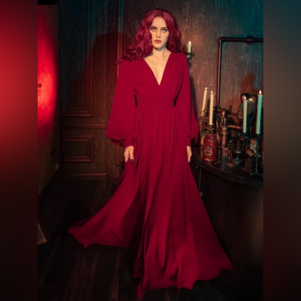 LFEN BellaDonna Dress in Crimson
